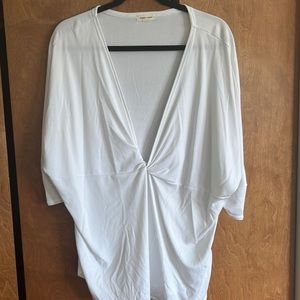 Urban outfitters white elbow sleeve loose top